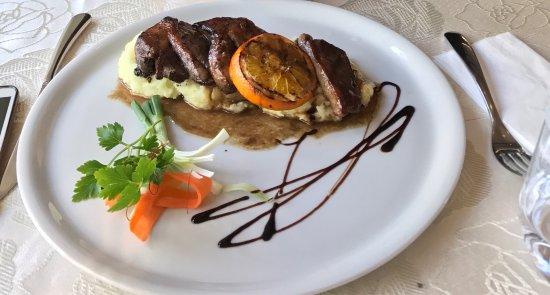 Licorna WineBar & Restaurant