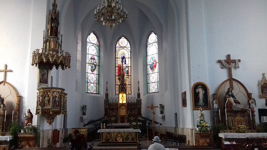 Biserica romano-catolică din Cacica