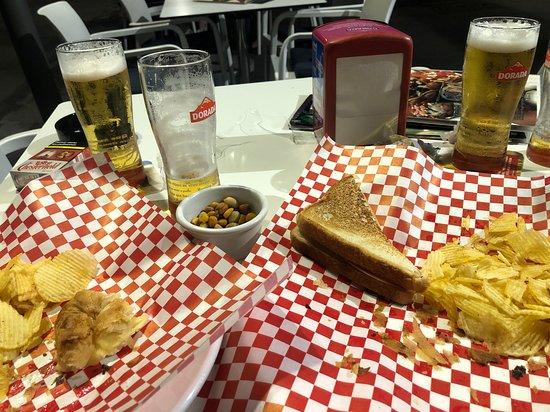 La Croquett Deli Cafe