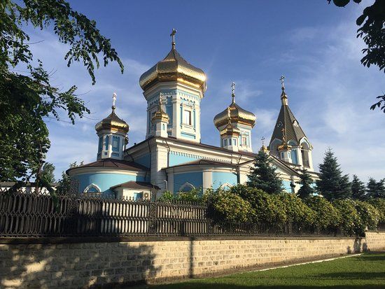Catedrala episcopală Sf. Teodor Tiron